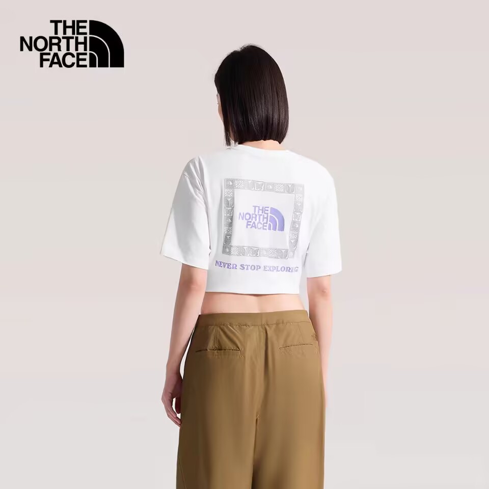 חולצת טי The North Face עם לוגו בגב – יוניסקס לנוער – תמונה 3