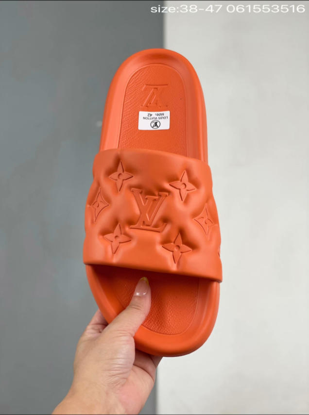 כפכפים סמל לגבר לואי ויטון LOUIS VUITTON – תמונה 8