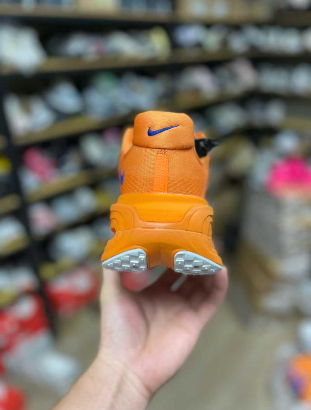 נעלי ריצת כביש לגברים Nike Vomero Premium בצבעוניות – תמונה 15