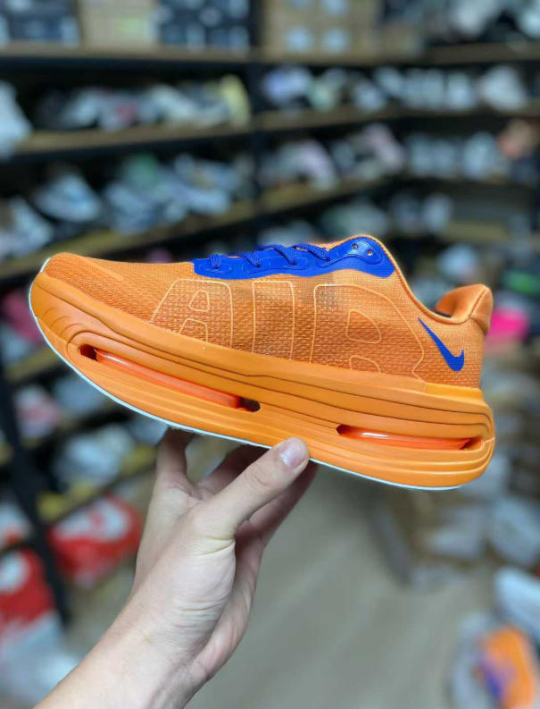 נעלי ריצת כביש לגברים Nike Vomero Premium בצבעוניות – תמונה 14