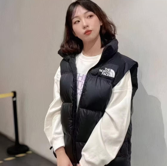 ווסט פוך ללא שרוולים לשכבות מבית The North Face – תמונה 4