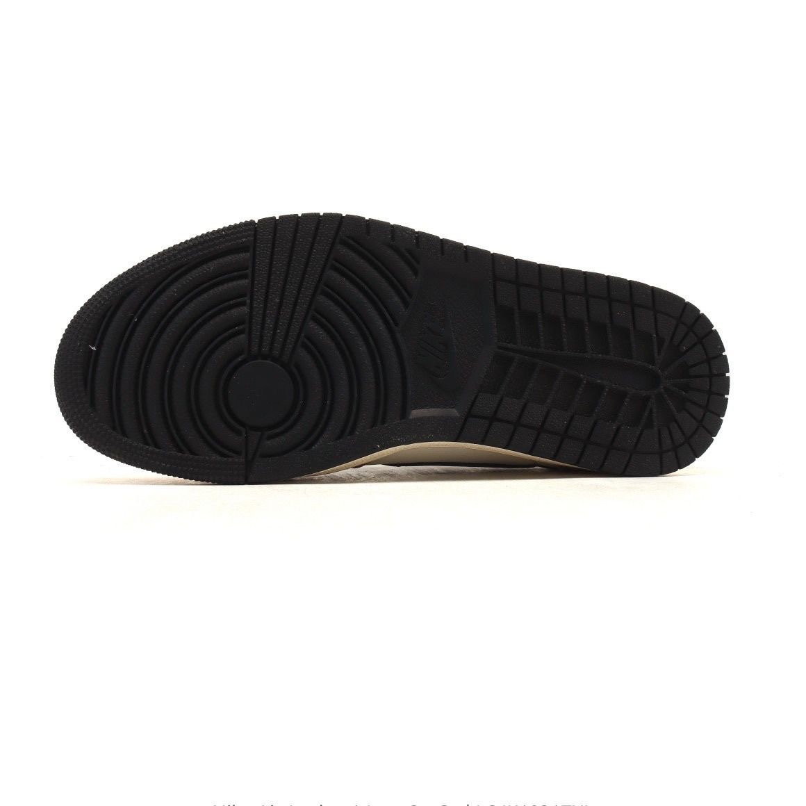 סניקרס Nike Air Jordan Low בעיצוב זמש – תמונה 9
