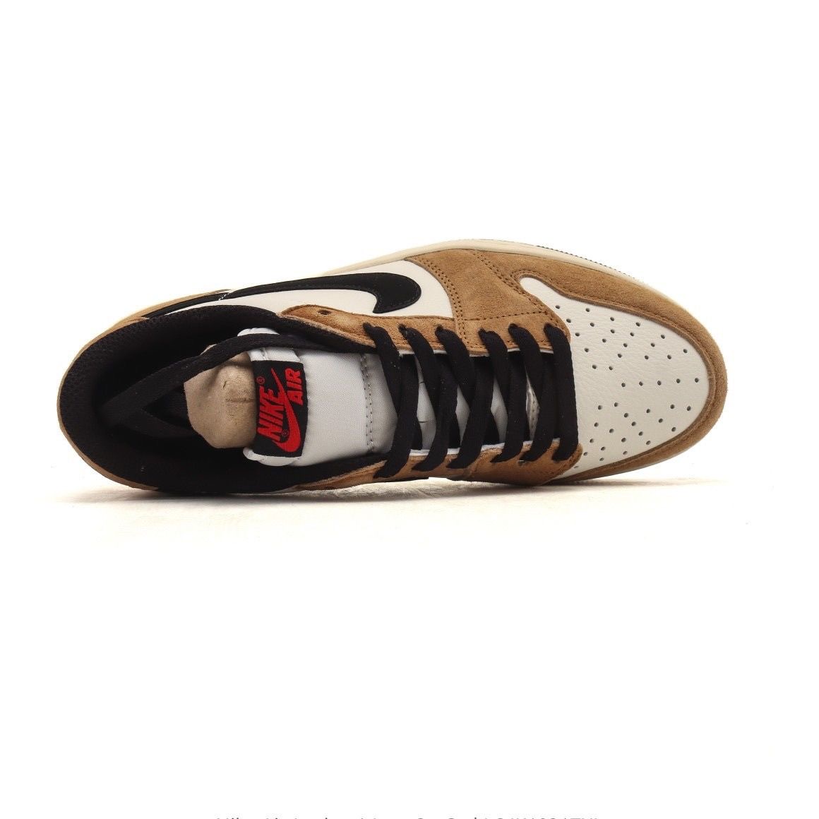סניקרס Nike Air Jordan Low בעיצוב זמש – תמונה 5
