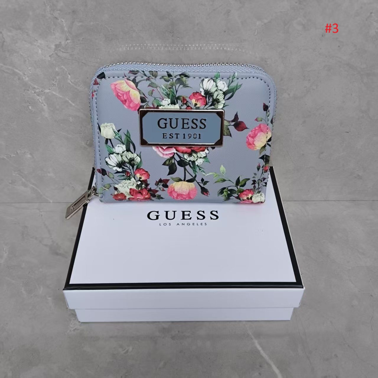 ארנק נשים קומפקטי עם רוכסן – GUESS פרחוני – תמונה 4