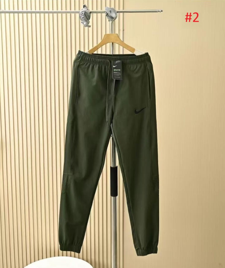 מכנסי ג'וגינג ספורט עם לוגו Nike – תמונה 4