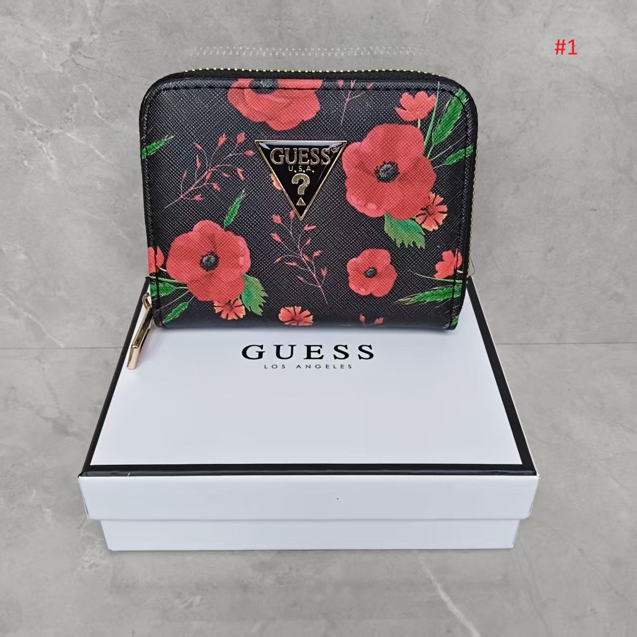 ארנק נשים קומפקטי עם רוכסן GUESS מודפס – תמונה 2