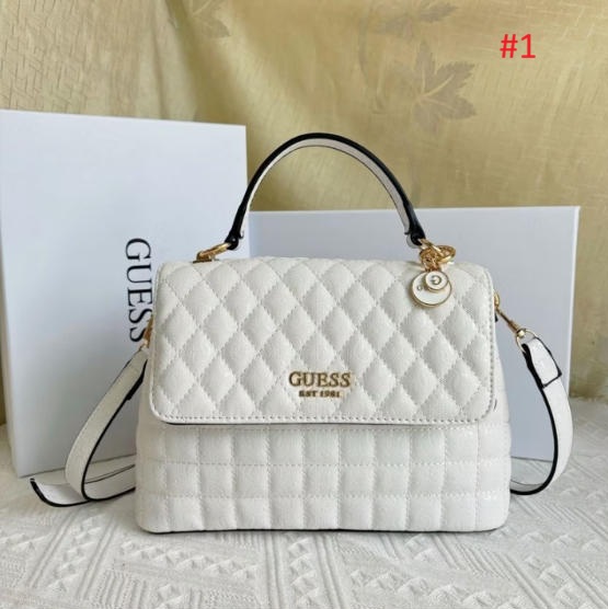 תיק צד לנשים עם ידית עליונה וקווילט GUESS – תמונה 2