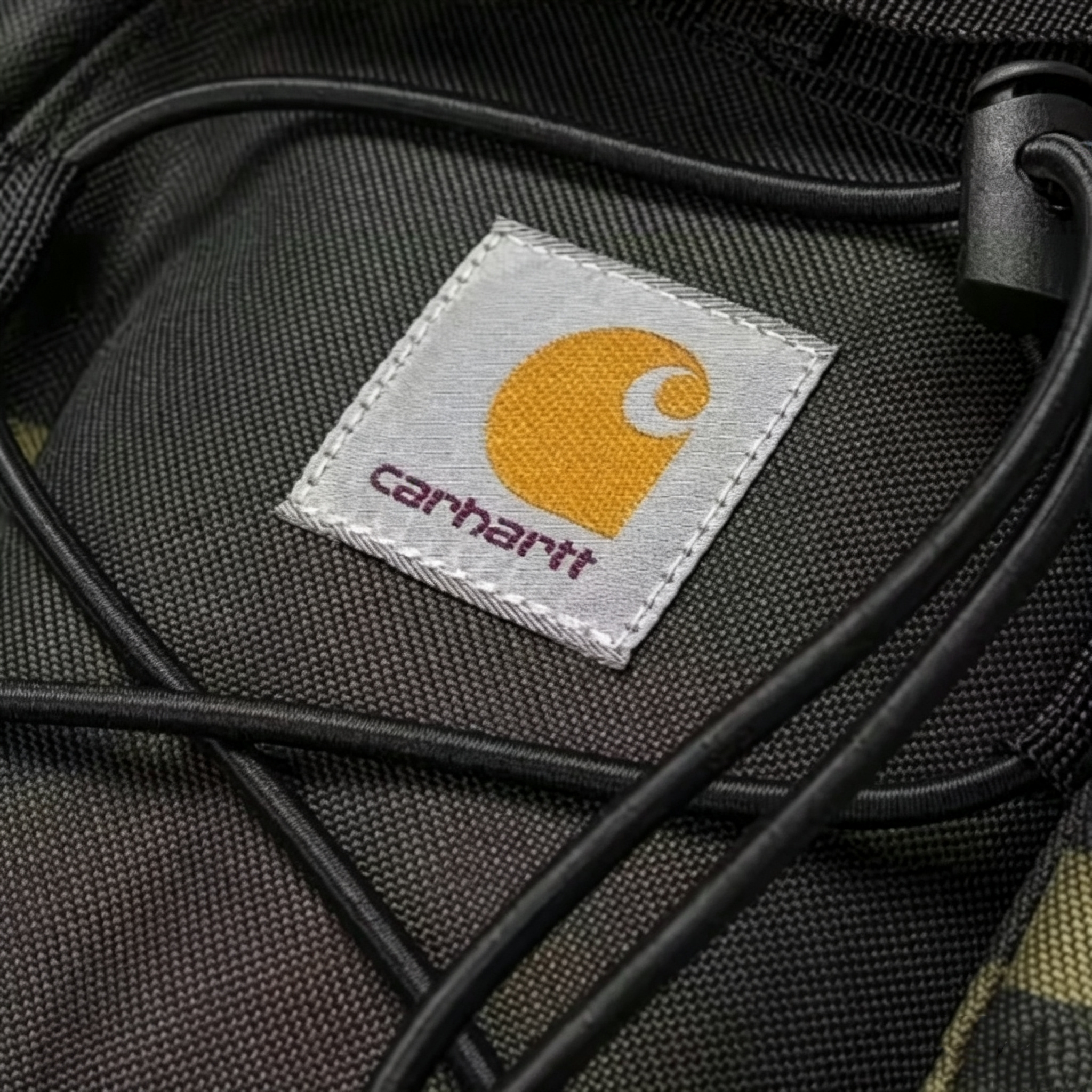 תיק גב Carhartt יומיומי עם שרוך אלסטי – תמונה 10