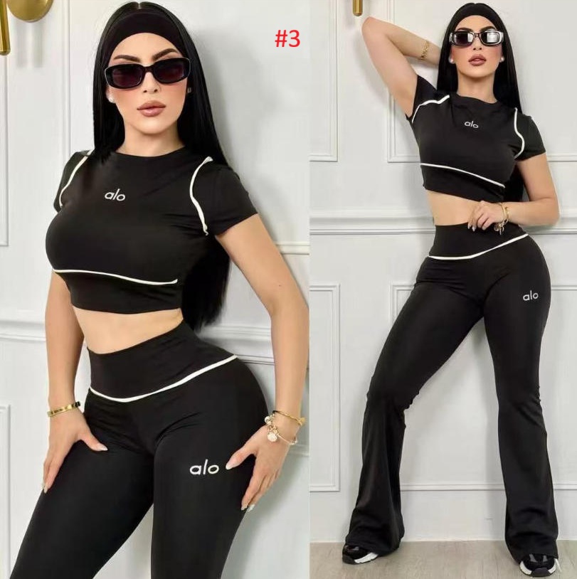 סט ספורט נשים עם טופ קרופ ומכנסי פלייר – תמונה 4