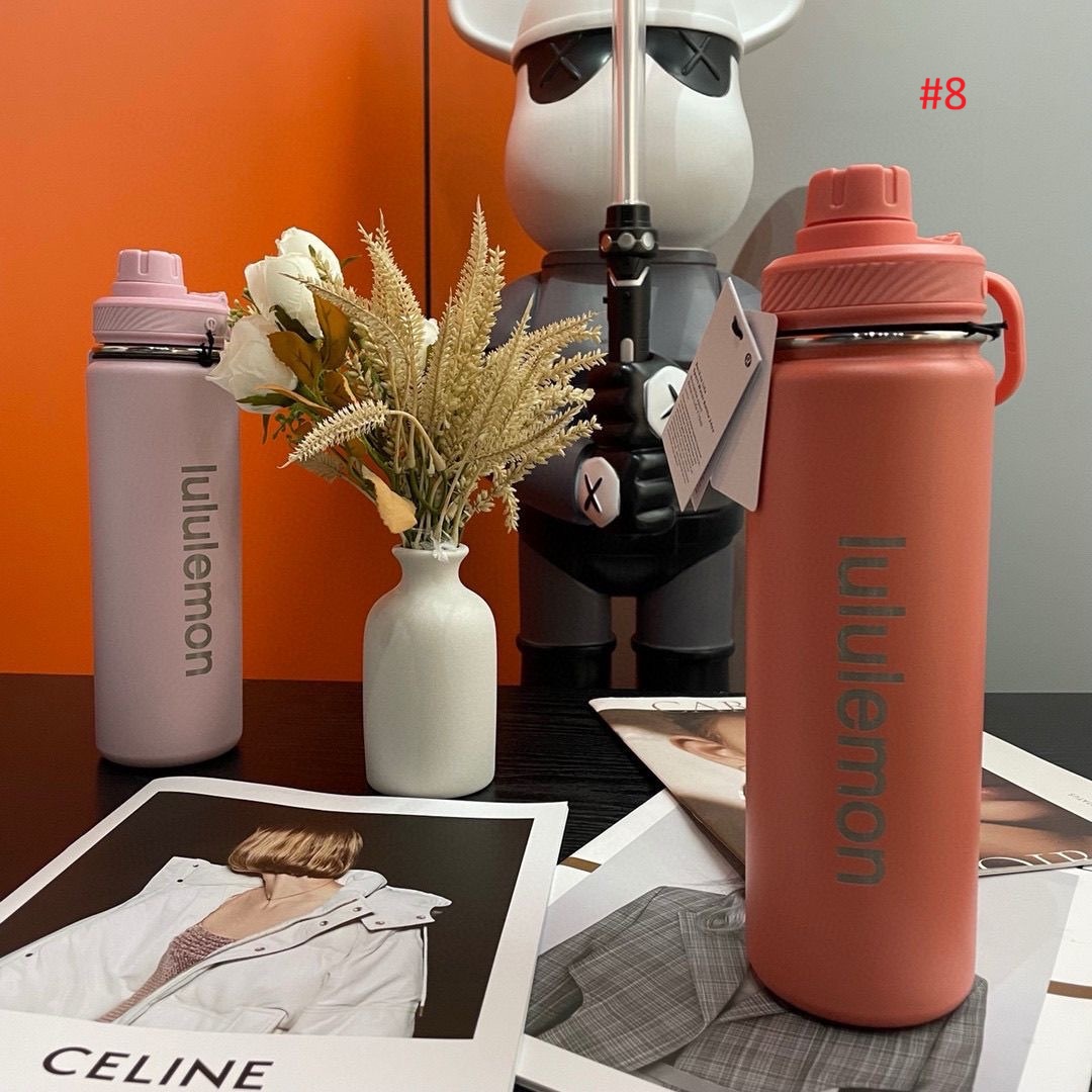 בקבוק שתייה לספורט עם ידית נשיאה וגימור מט lululemon – תמונה 9