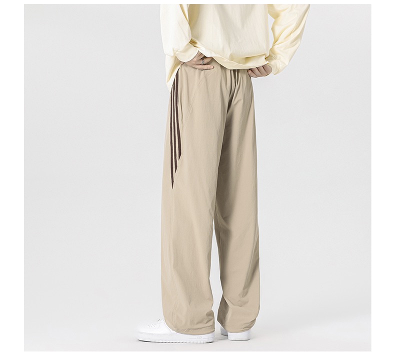 מכנסי טרנינג רחבים adidas עם שלושת הפסים – תמונה 8