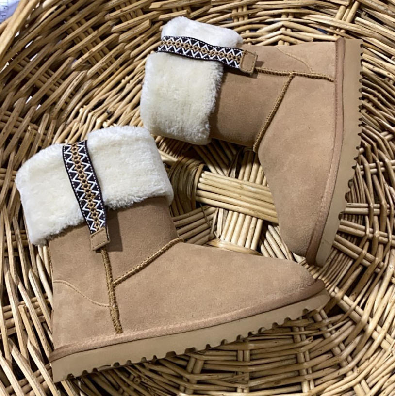 UGG מגפי חורף לנשים עם פרווה מתקפלת – תמונה 4