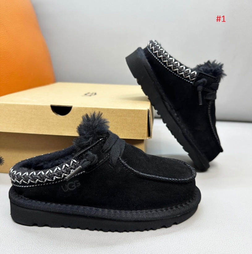 UGG נעלי בית מוקסין עם פרווה ושרוכים – תמונה 2
