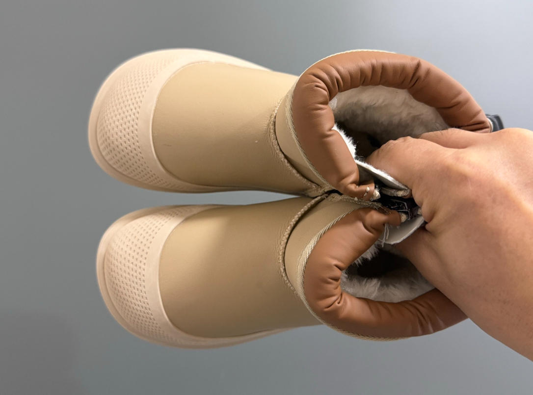 UGG מגפוני חורף לילדים מרופדים עם רוכסן – תמונה 5