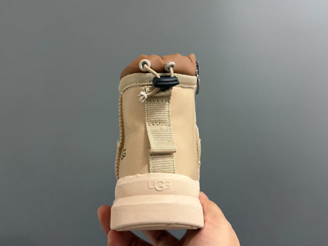 UGG מגפוני חורף לילדים מרופדים עם רוכסן – תמונה 9