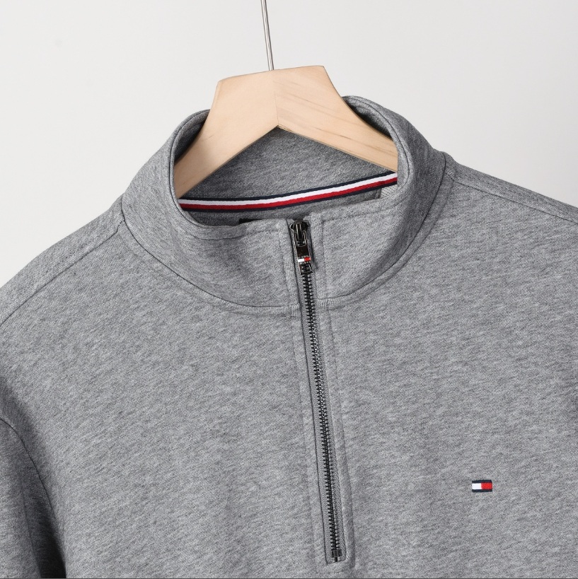 TOMMY HILFIGER סווטשירט חצי רוכסן לגברים – תמונה 6