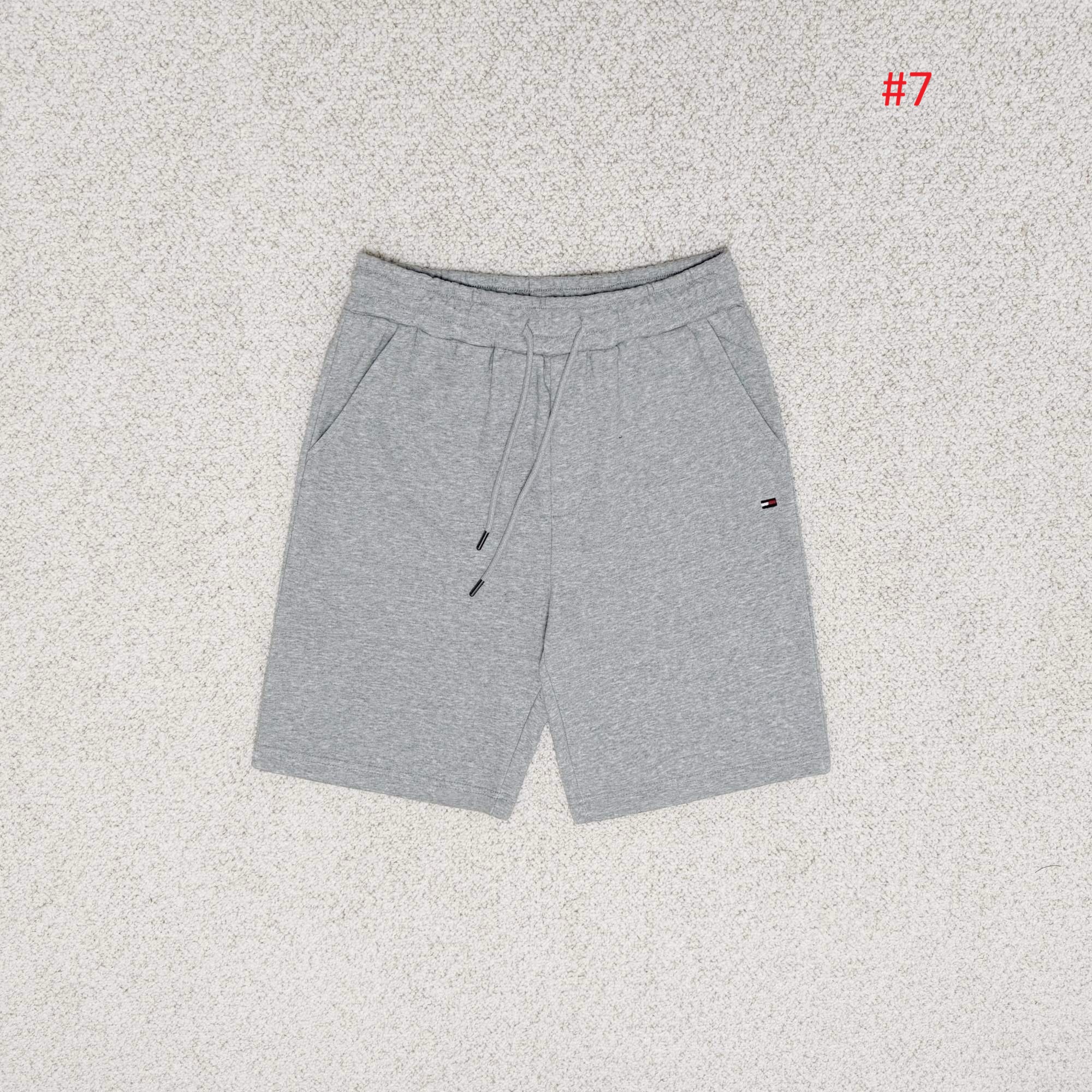 Tommy Hilfiger שורט טרנינג לגברים עם לוגו – תמונה 8