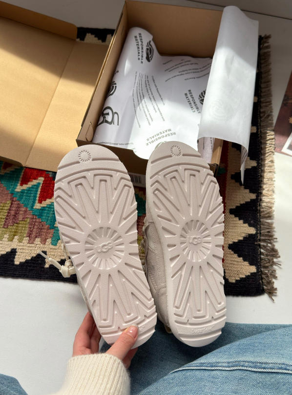 UGG סניקרס זמש לקז'ואל יוניסקס – תמונה 7