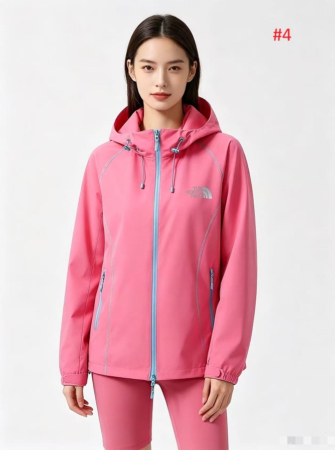 The North Face מעיל רוח קל עם כובע – תמונה 5