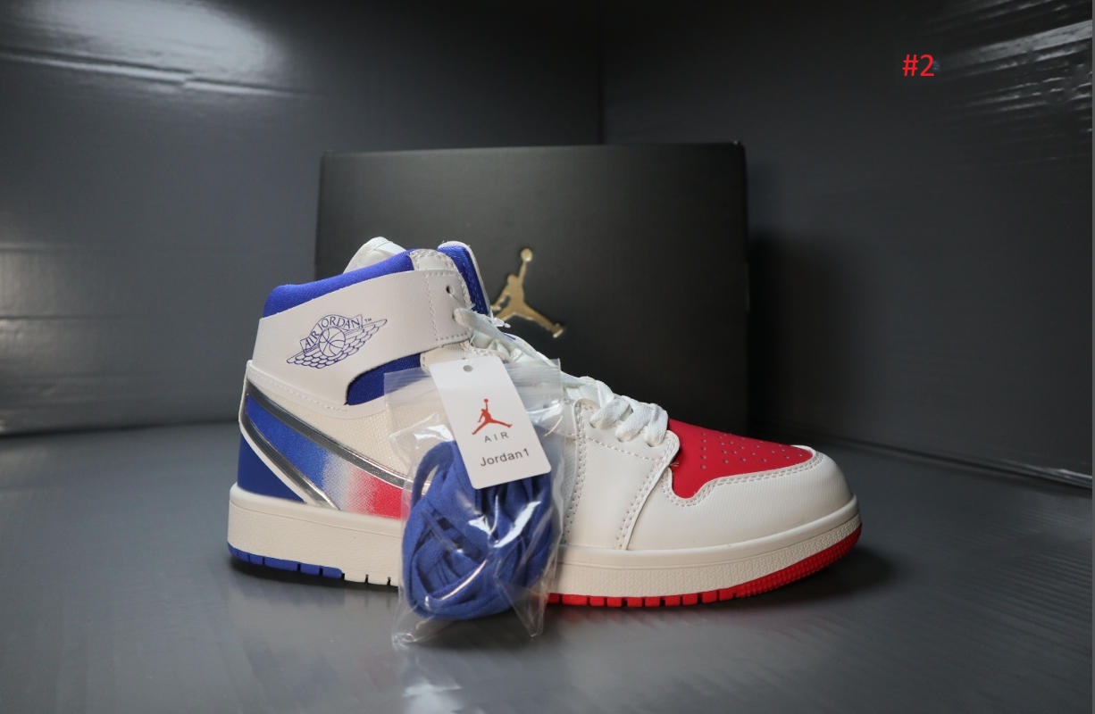 Air Jordan 1 נעלי סניקרס מיד-טופ – תמונה 4