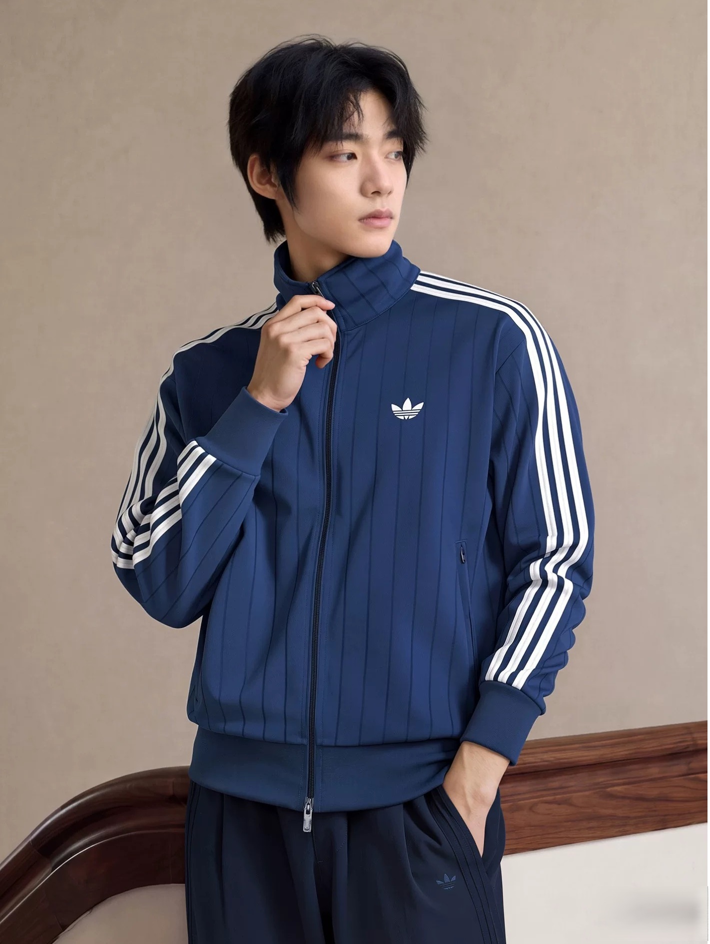 adidas Originals ג'קט טרנינג 3‑Stripes קלאסי – תמונה 3