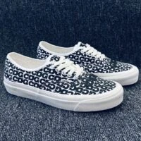 נעלי סניקרס Vans בהדפס ציפורים ועלים יוניסקס