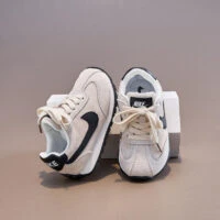 סניקרס נייק לילדים וילדות עם שרוכים מידות 26-37 NIKE