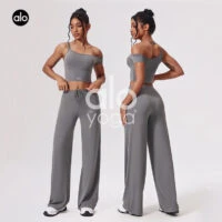 חליפה ספורטיבית טייץ וגקט שרוול ארוך נשים אלו יוגה Alo Yoga