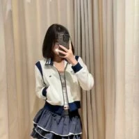 גקט קצר עם רוכסן לנשים אדידס ADIDAS