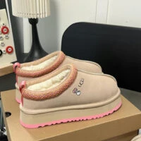 נעלי פרווה פלטפורמה נמוכות האג UGG