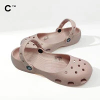 סנדלי בובה עם רצועה קרוקס CROCS לנשים