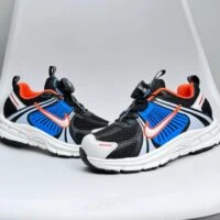 נעלי ספורט נייק NIKE לילדה ולילד
