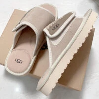 כפכף סקוטש נשים האג UGG