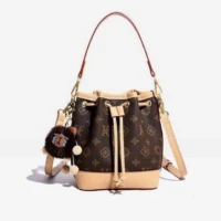 תיק צד קטן לנשים לואי ויטון Louis Vuitton