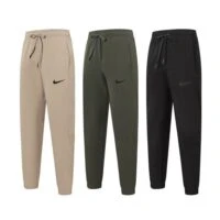 מכנסי ג'וגינג ספורט עם לוגו Nike