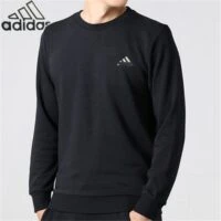 adidas סווטשירט יוניסקס עם לוגו קטן