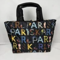 KARL LAGERFELD PARIS תיק טוט מרופד מודפס לנשים