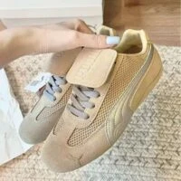 PUMA סניקרס נהיגה זמש-רשת עם לשונית סקוץ׳
